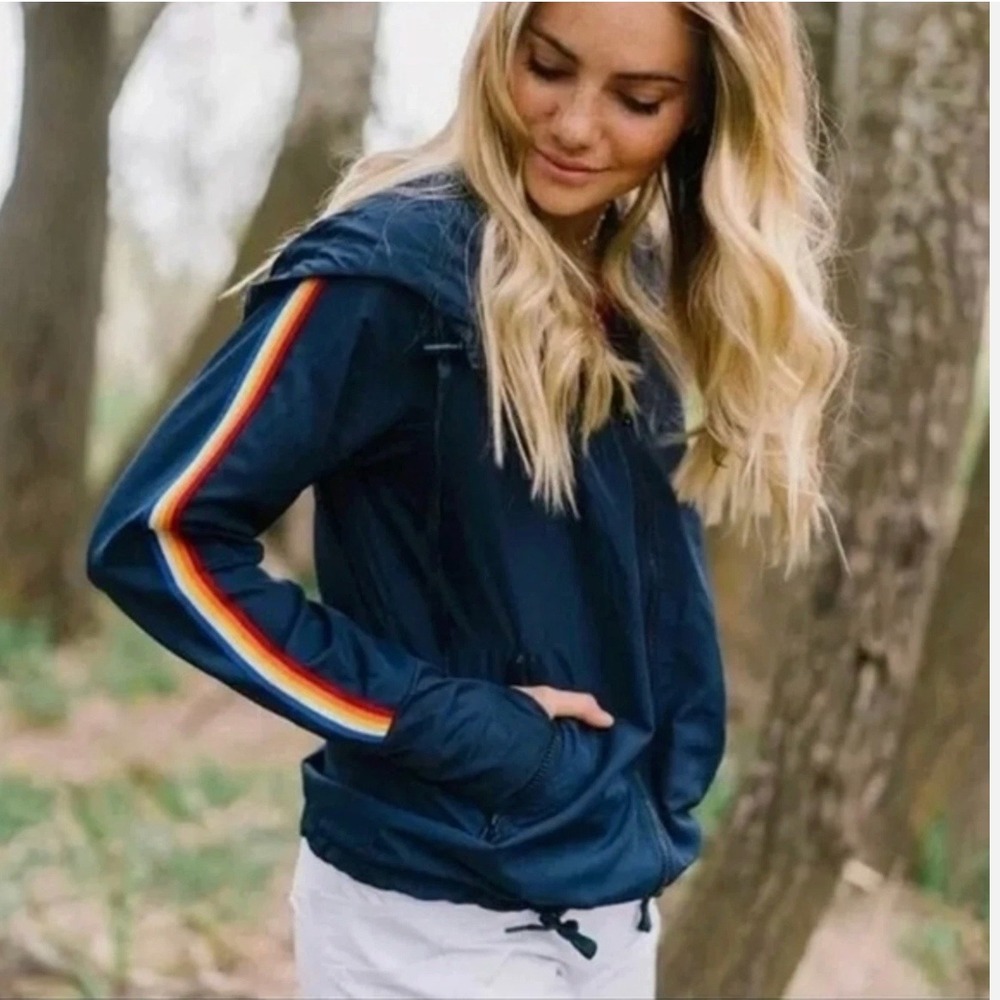 Zyia Active Navy Blue Rainbow Stripe Hooded Windbreaker Jacket Womens Small